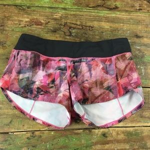 Lululemon Speed Shorts size 6 pink black